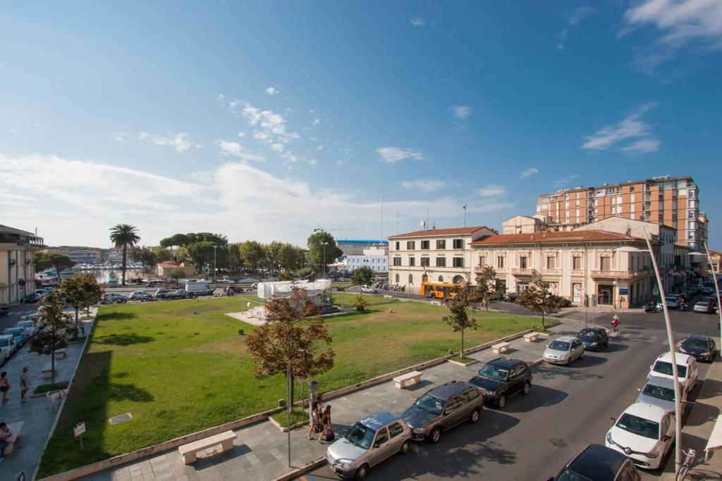 Historical Apartments By Seaside Viareggio Dış mekan fotoğraf
