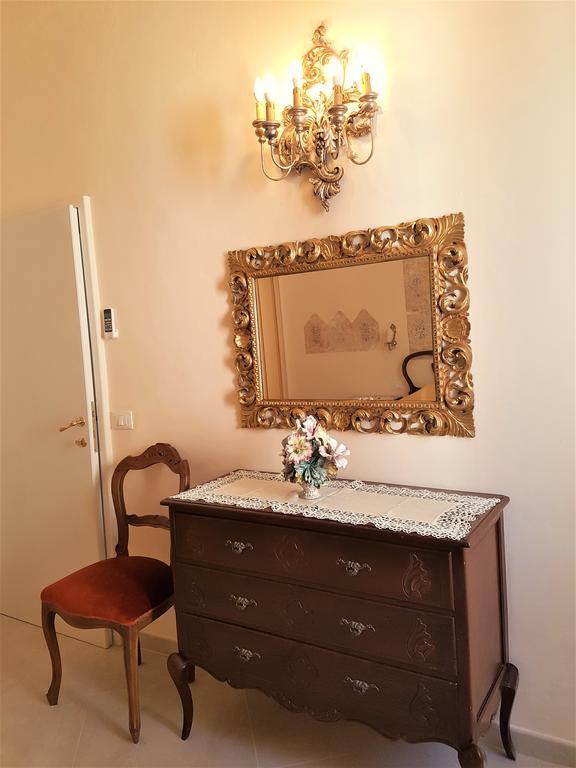 Historical Apartments By Seaside Viareggio Dış mekan fotoğraf